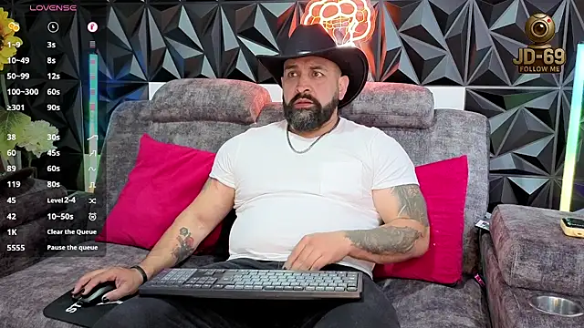 JD-69 online show from October 2025 07:11:01 PM