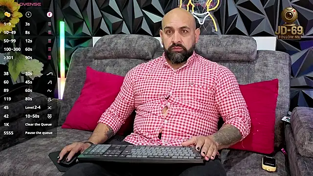 JD-69 online show from October 2025 07:02:01 PM