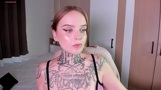 Snapshot of ATOMIC-KETCHUP chatting on February 2025 07:40:01 AM ATOMIC-KETCHUP online show from February 2025 07:40:01 AM