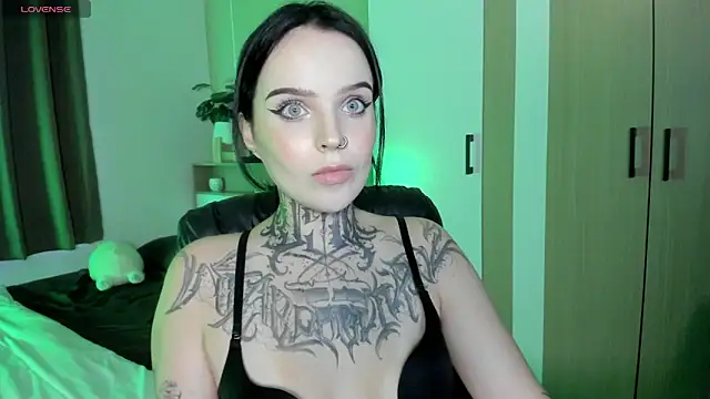 Snapshot of ATOMIC-KETCHUP chatting on February 2025 11:06:02 AM ATOMIC-KETCHUP online show from February 2025 11:06:02 AM