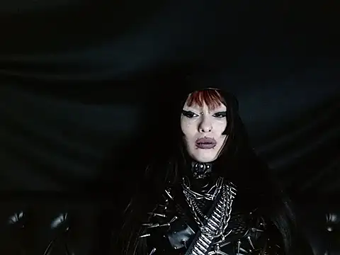 XXIOUX online show from November 2025 04:55:01 AM