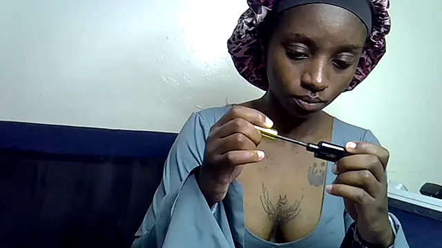 Snapshot of Enkarxx chatting on February 2026 11:19:02 PM Enkarxx online show from February 2026 11:19:02 PM