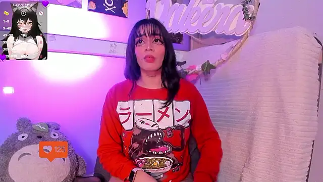 Valeera Evans8 online show from December 2024 09:00:01 AM