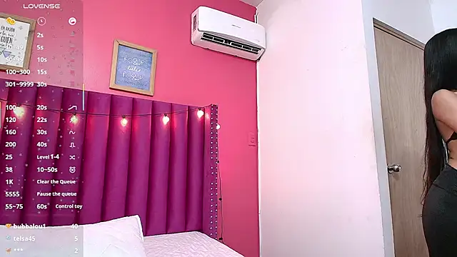 littlee emilyy  online show from February 2025 03:07:02 AM