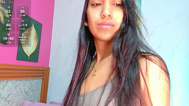 Snapshot of littlee_emilyy_ chatting on June 2026 01:15:02 PM littlee emilyy online show from June 2026 01:15:02 PM