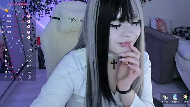 SelenaCute online show from October 2025 05:00:02 AM