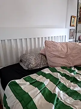 Silvia Zeno online show from October 2025 08:53:02 AM