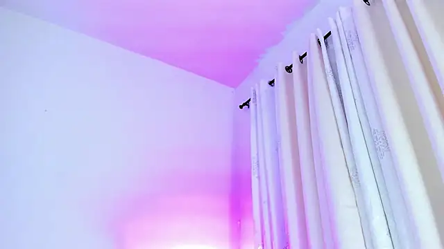 Abby  colins online show from December 2024 01:17:01 AM