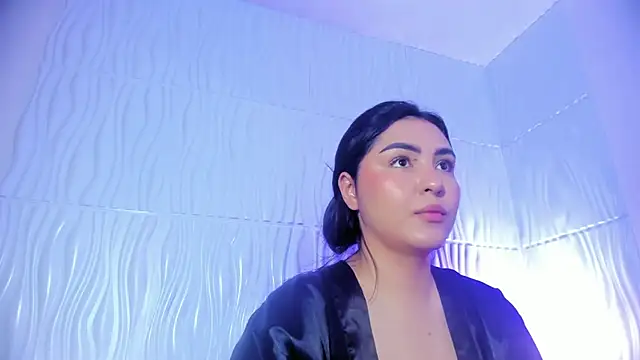 Abby  colins online show from September 2025 09:48:02 PM