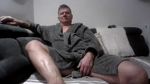 jaaako970 online show from October 2025 07:13:02 PM