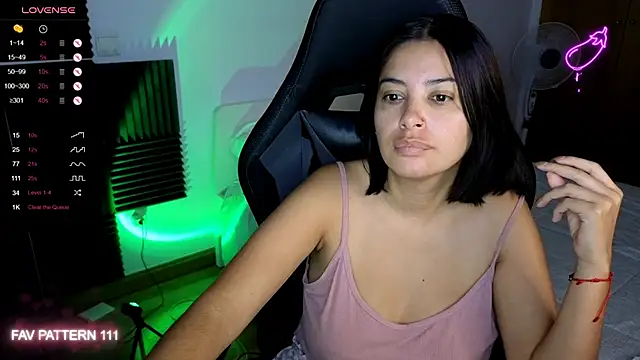 AnnaQueen online show from October 2025 02:25:02 AM