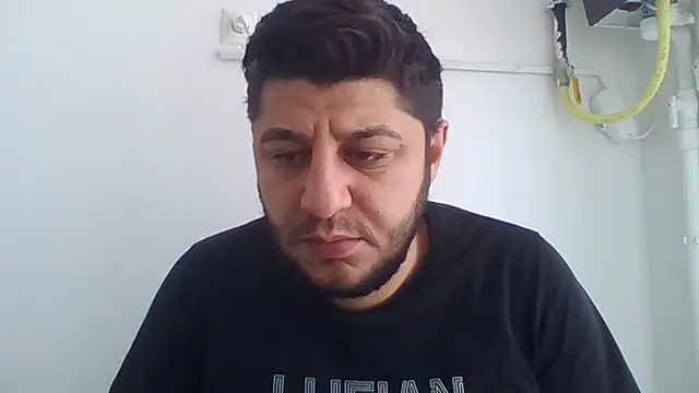 erkekkkadam online show from February 2025 07:00:02 AM