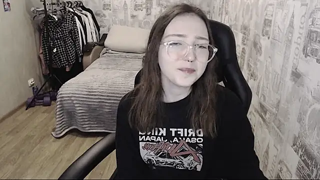 AmeliaKamishiro online show from December 2024 12:13:01 PM