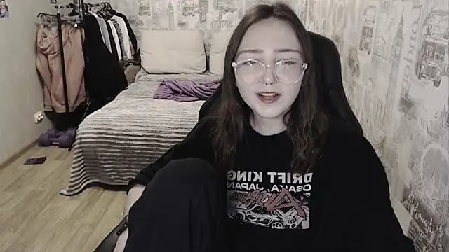 AmeliaKamishiro online show from December 2024 02:13:02 PM