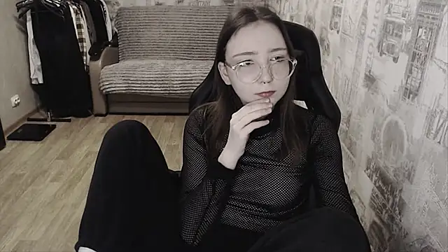 AmeliaKamishiro online show from January 2025 03:40:02 AM