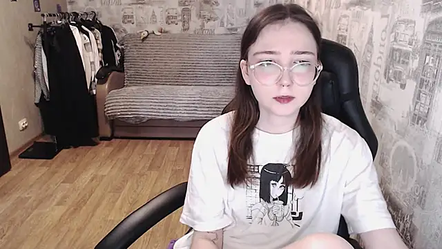 AmeliaKamishiro online show from March 2025 01:48:01 PM