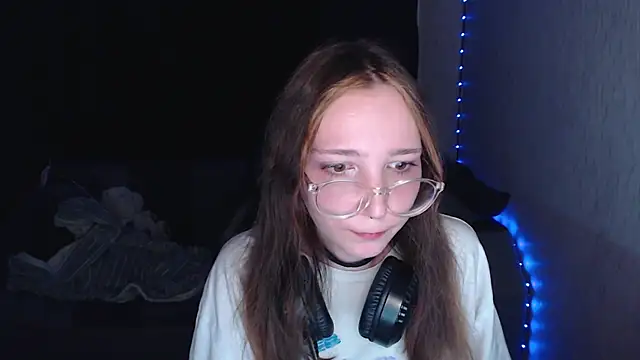 AmeliaKamishiro online show from October 2025 09:12:02 PM