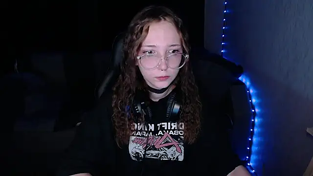 AmeliaKamishiro online show from October 2025 08:06:02 PM