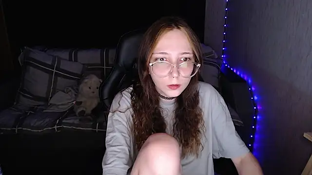 AmeliaKamishiro online show from October 2025 09:04:01 PM