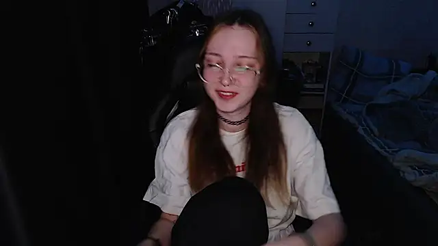 AmeliaKamishiro online show from November 2025 04:04:01 AM