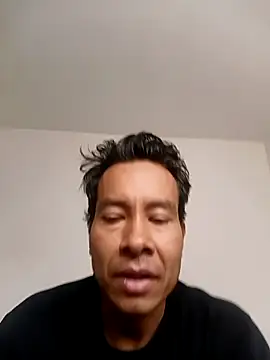 Snapshot of cachorro0527 chatting on March 2026 05:18:01 PM cachorro0527 online show from March 2026 05:18:01 PM