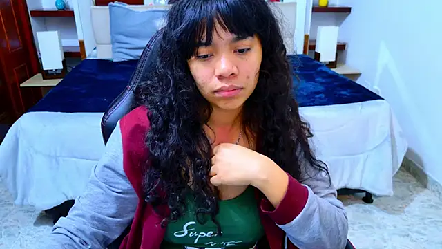 laureentt  online show from November 2025 03:16:02 AM