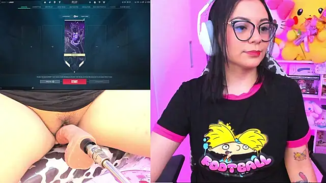 Snapshot of cinna_monroll chatting on January 2025 04:45:01 PM cinna monroll online show from January 2025 04:45:01 PM