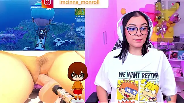 Snapshot of cinna_monroll chatting on February 2025 07:27:02 PM cinna monroll online show from February 2025 07:27:02 PM