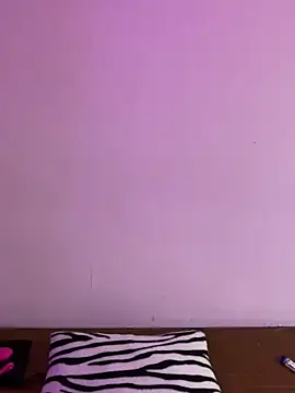 Felicia smok3 online show from February 2025 01:10:01 AM