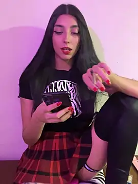 Felicia smok3 online show from February 2025 12:48:02 AM