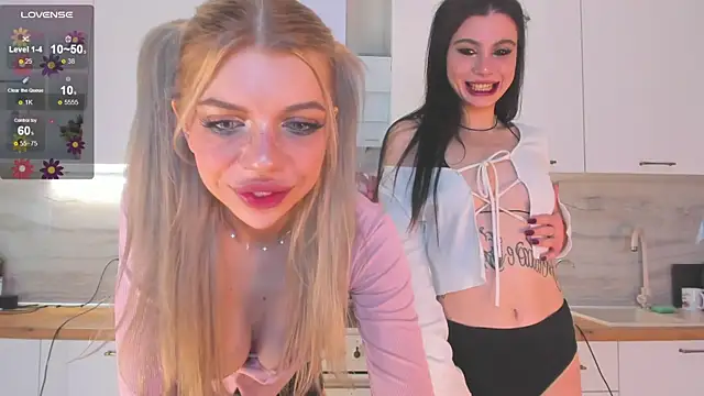 Ashley-Urban online show from December 2024 10:12:01 PM