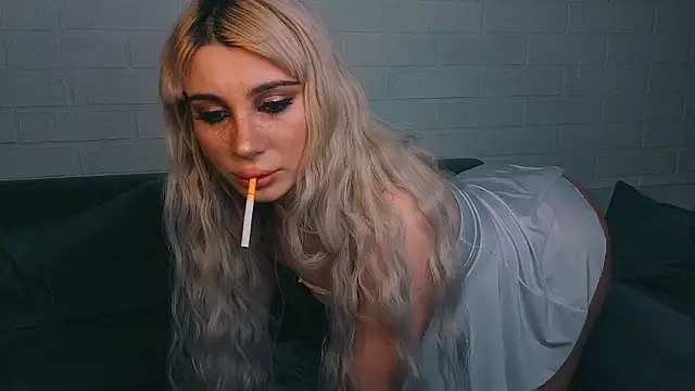 Ashley-Urban online show from March 2026 12:36:01 AM