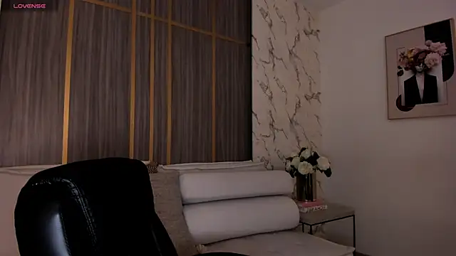 IsabellaAllen online show from July 2026 12:48:02 AM
