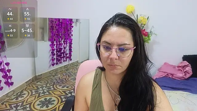 lovely trix online show from September 2025 02:51:01 PM