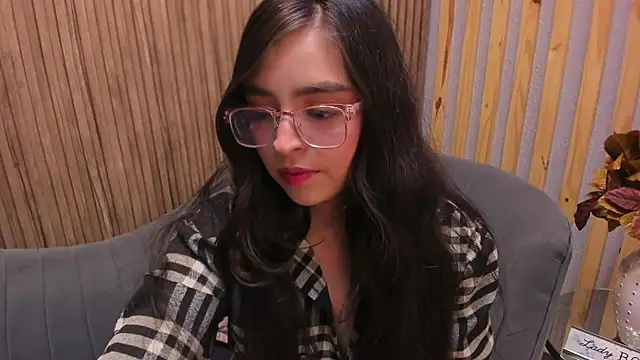 Eva Macalliter online show from February 2025 02:40:01 AM