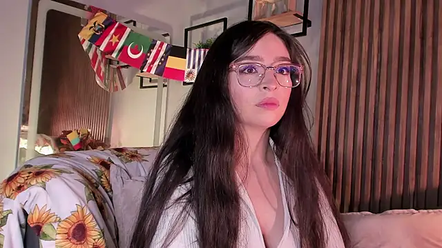 Eva Macalliter online show from July 2026 03:52:01 AM