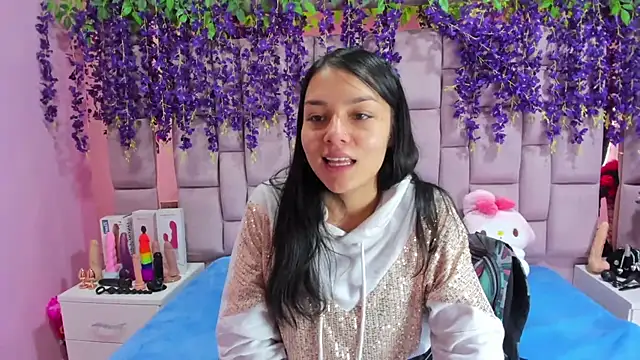 Bich Anal  online show from February 2025 01:20:01 PM