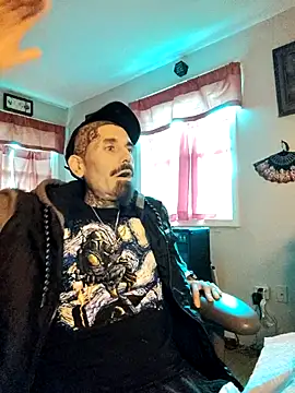 RoosterWabbit online show from May 2026 11:43:01 PM