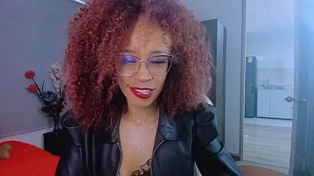 ScarlettMalbec online show from April 2026 09:31:02 PM