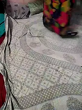 COUPLLE VILLAGE online show from January 2025 03:54:01 AM