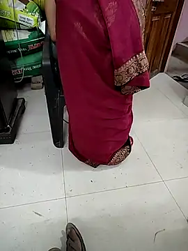 COUPLLE VILLAGE online show from February 2025 03:25:01 AM