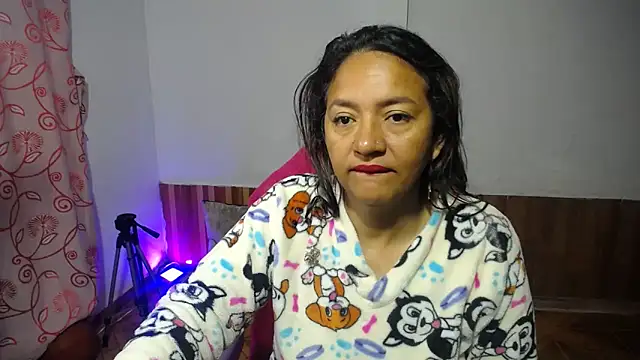 daleska ayala 1 online show from March 2025 11:28:01 AM