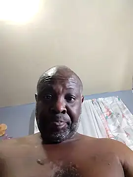 Snapshot of macnificent1fr chatting on February 2025 05:59:01 AM macnificent1fr online show from February 2025 05:59:01 AM