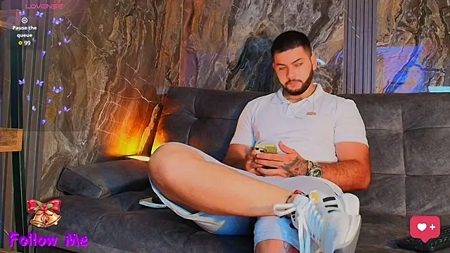 Andrew Brown online show from December 2024 04:09:01 PM