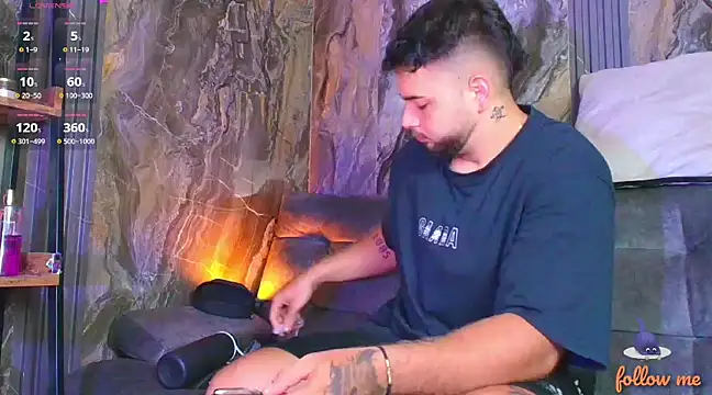 Andrew Brown online show from March 2025 02:18:01 PM