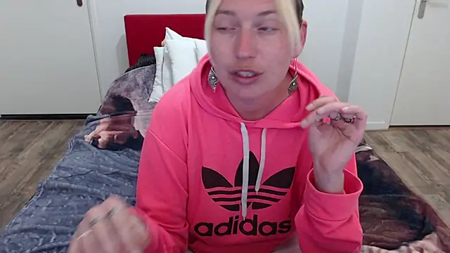 cumfun online show from March 2025 08:51:01 PM