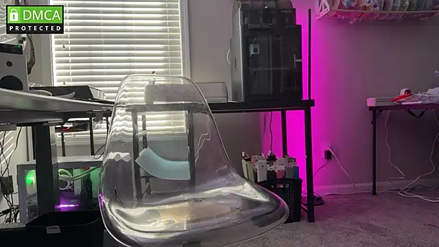 Cosmic Rose online show from December 2025 02:32:02 PM