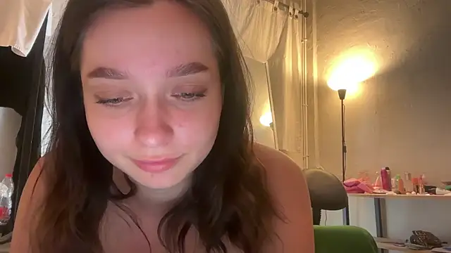 Snapshot of _liatris_ chatting on February 2025 12:03:02 PM liatris online show from February 2025 12:03:02 PM