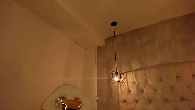 Alice Laurentt online show from February 2025 09:16:02 AM