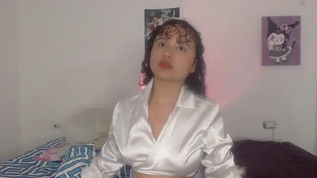 lou cute online show from February 2025 03:35:01 AM